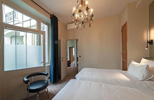 Marais House | Pavillon Marais
