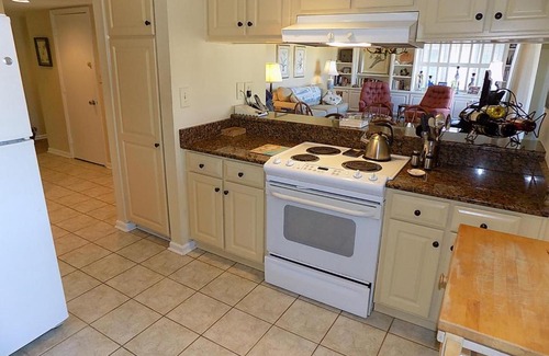 Pawleys Island House | Pawleys Pier Village F-6 Condo