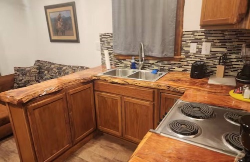 Timberon Cabin | Pawnee Pines Tiny Home Retreat