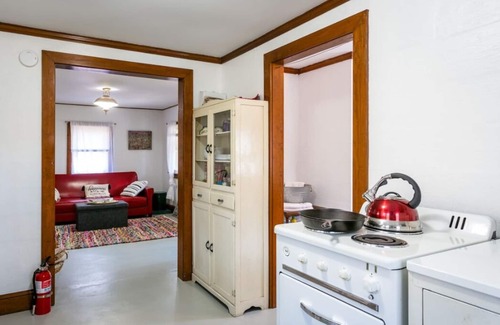 Dayton Cabin | Payne Cabin- Ultimate Glamping Experience