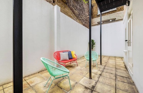 Norland Apartment | PBC | Luxury Three Bedroom Apartment Soho GT2