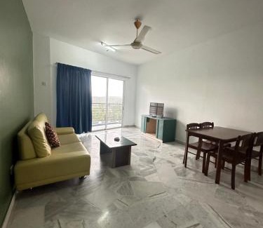 Baharu Hotel | Pd Marina Resort