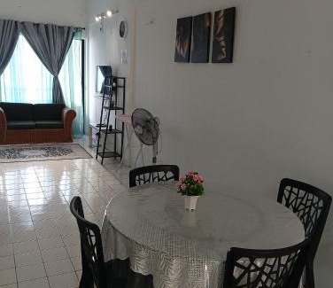 Taman Haji Zainal Apartment | PD Seaview Corus Paradise Lagoon