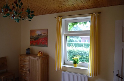 Utarp House | Peace and charm - Stylishly renovated country house with large garden and sauna