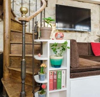 Quartier Sainte-Marguerite Apartment | Peace and greenery, heart of Paris
