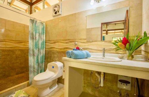 Cocles House | Peace Garden Spacious Bungalows- a walk to the beach
