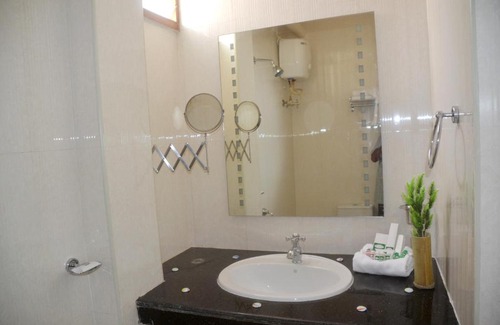 Triplicane Hotel | Peace Inn Chennai