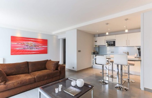 Notre-Dame Apartment | PEACE & LOFT TERRACE VERSAILLES CENTER