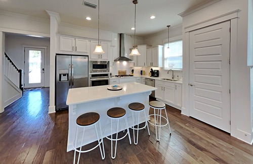 Santa Rosa Beach House | "Peace of Blue" - Highland Parks - 4 BR / 3.5 BA - Sleeps 10