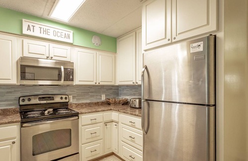 East End Condo | Peace of the Beach - Gulf View Bottom Floor Condo Unit F-1
