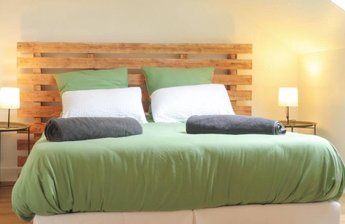 La Trinite-des-Laitiers Cottage | Peaceful Normandy cottage with WiFi, pets allowed