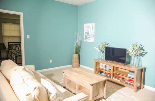 Atlanta Apartment | Peaceful 1 Bd. Apt. w/everything included.