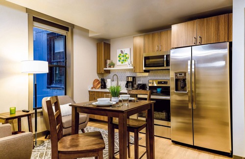 Riverside Apartment | Peaceful 1 Bed Travel Apartment with High Speed WiFi