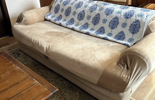 Davis Condo | Peaceful 2-bedroom condo with fireplace centrally located in the heart of Canaan