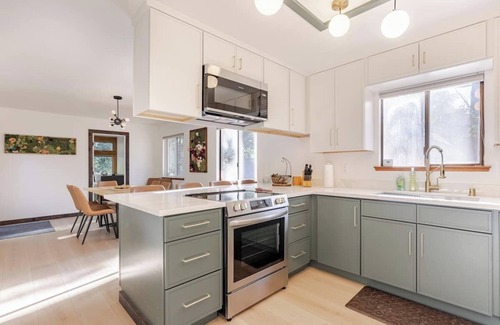 Glencoe House | Peaceful 3-bedroom house with AC in charming Arnold, CA