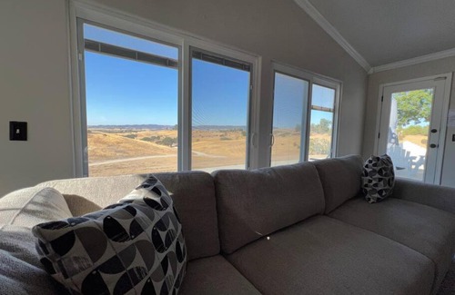 Paso Robles House | Peaceful 4 Bedroom Farm Stay at Whispering Vines