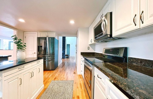 Federal Way House | Peaceful 4 bedroom Lakefront Home with Huge Decks.