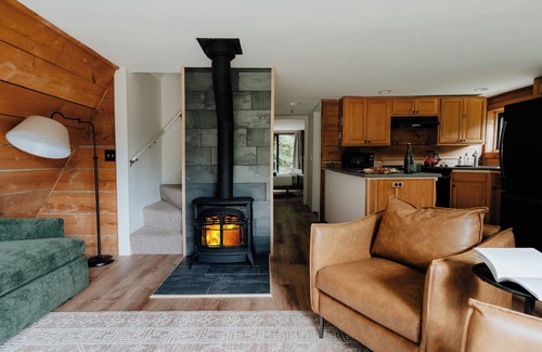 Tannersville Ski Chalet | Peaceful A-Frame Chalet w/Hot Tub, Mtn Views Near Hunter + Kaaterskill Falls