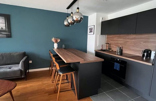Clamart Apartment | Peaceful accommodation in Clamart, near Paris.