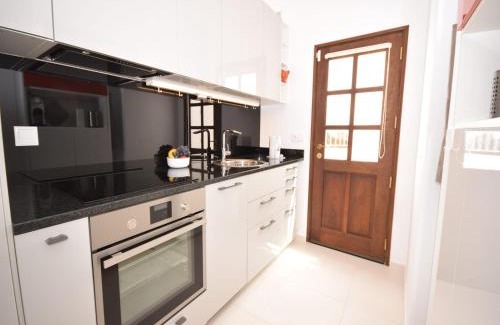 Olhao House | Peaceful Algarve Getaway, cleaning included