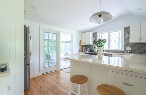 Kennebunkport House | Peaceful and Picturesque Cape Porpoise Cottage