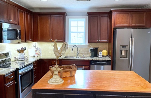 Appling House | Peaceful and Private Farm House near the Prestigious Master's Tournament