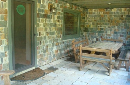 Rye House | Peaceful and Scenic Lodging in Rye Colorado