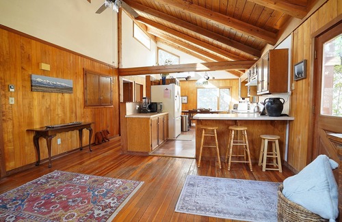 St. Ignatius Cabin | Peaceful and spacious home tucked away at the base of the Mission Mountains.