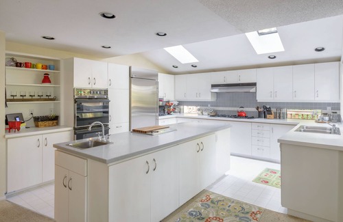 Gig Harbor House | Peaceful and spacious Gig Harbor home, closest to Narrows Bridge