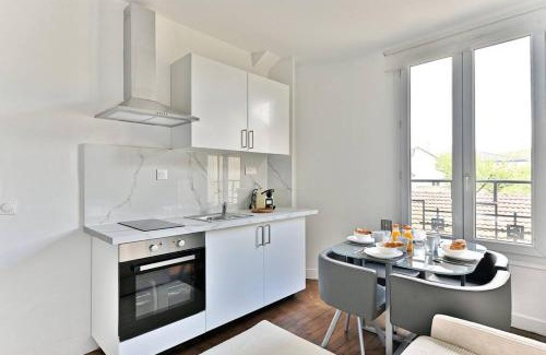 Gagny Apartment | Peaceful Apartment next to Paris Gagny - II
