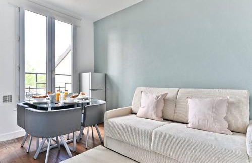 Gagny Apartment | Peaceful Apartment next to Paris Gagny - II