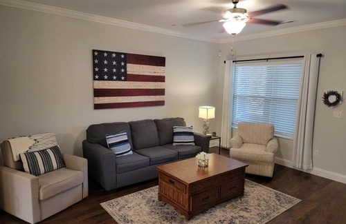 Townsend Apartment | Peaceful Bear Condo Townsend/Gatlinburg/Cades Cove