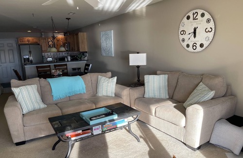 Kaiser Condo | Peaceful, breathtaking lakefront condo in the heart of the state park.