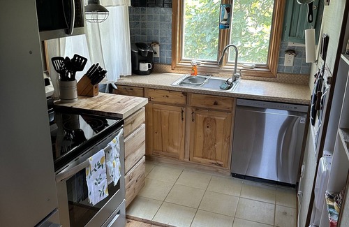 Stonewall Cabin | Peaceful Cabin near Bay River nPet-friendly!