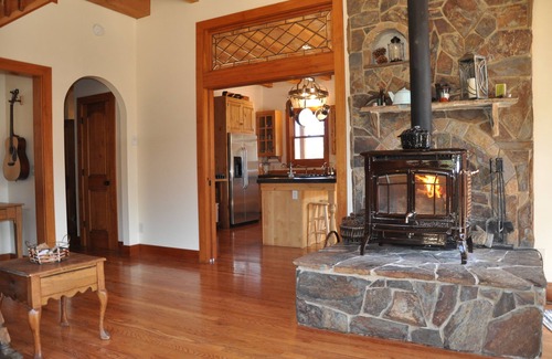 Deadwood Cabin | Peaceful cabin w/pond and babbling creek off the beaten path