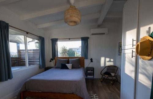 Yucca Valley Cabin | Peaceful Cabin with Hot Tub & Killer Views