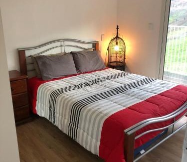 Southampton Ski Chalet | Peaceful Chalet Zari