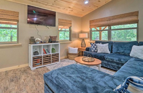 Clayton House | Peaceful Clayton Cabin - Walk to Sardis Lake!