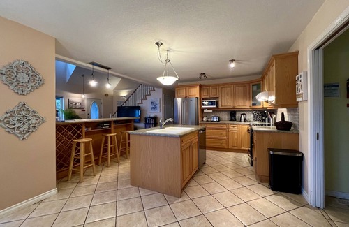 Regional District of Nanaimo House | Peaceful Coastal Retreat - Bowser Beach House
