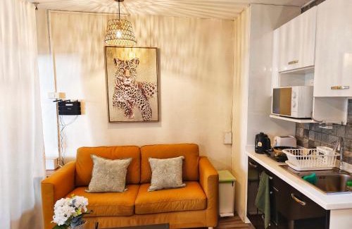 Nimman Apartment | Peaceful Condo at Happening Nimman
