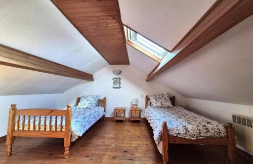 Mael-Carhaix House | Peaceful Cottage in Brittany