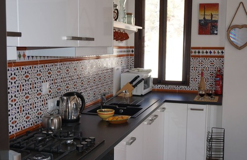 Guajar Faraguit Villa | Peaceful country retreat in Andalucia with stunning views