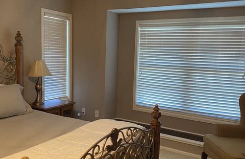 Post Other | Peaceful country farmhouse. Located 5 minutes from Historic downtown Post!