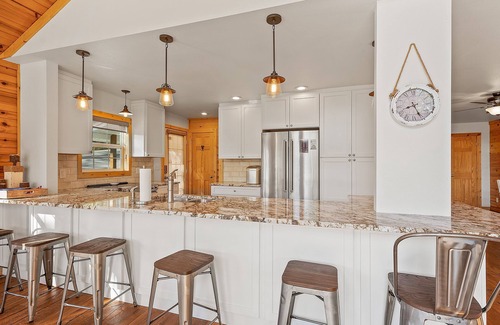 Sunrise Beach House | Peaceful Cove Retreat