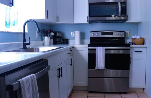 New Smyrna Beach House | Peaceful Cozy Home In New Smyrna Beach