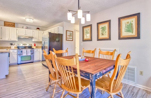 Sylva House | Peaceful downtown Sylva home, 3BR, porch, creek, Wifi