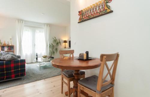 Schoorl House | Peaceful Dune Retreat with Garden