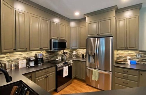 Niles House | Peaceful Escape, near Notre Dame & Lake Michigan!