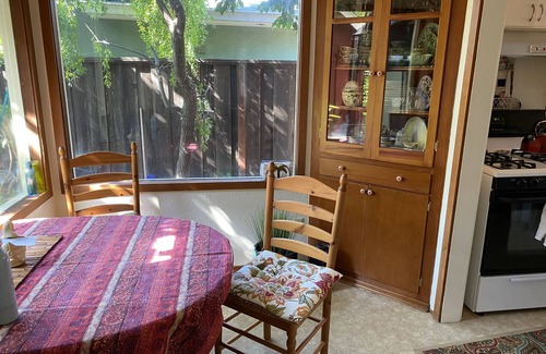 Capitola House | Peaceful Escape, Tropical Gardens, Easy Walk to Beach & Eats