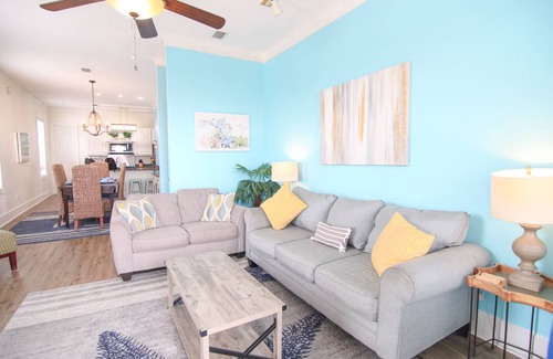 Gulf Shores House | Peaceful Family&Pet Retreat 4 BR Home Heated Pool Bikes Pier Outdoor TV